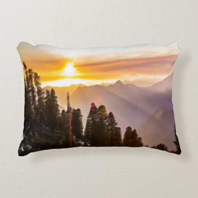 Sonnenuntergang über Wald Dekokissen (Vorderseite)