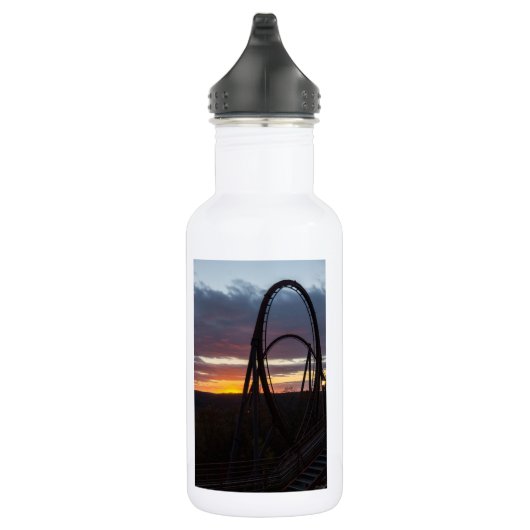 Sonnenuntergang über Wasserflasche (Rechts)