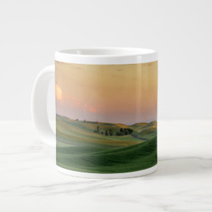 Sonnenuntergang über Weizenfeldern Staat von Was Jumbo-Tasse