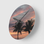 Sonnenuntergang und Palmen Runde Wanduhr (Winkel)