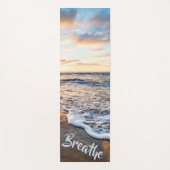 Sonnenuntergang und Strand mit Mantra Yogamatte (Vorderseite)