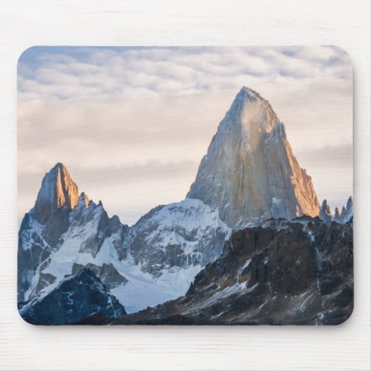 Sonnenuntergang und Wolken über Mt Fitzroy Mousepad (Vorne)