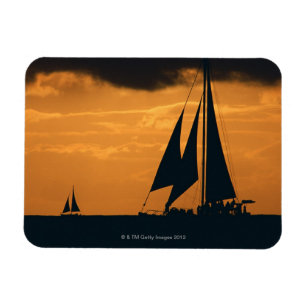 Sonnenuntergang und Yacht 2 Magnet