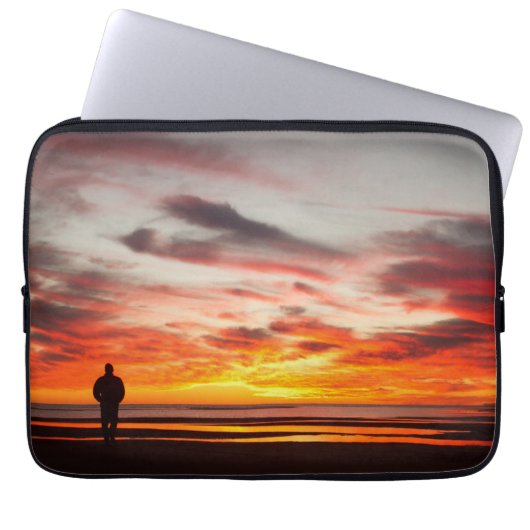 Sonnenuntergang-Weg Laptopschutzhülle (Vorderseite)