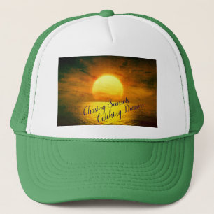 Sonnenuntergänge jagen, Träume erwecken Truckerkappe