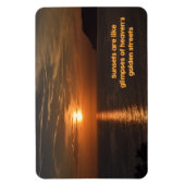 Sonnenuntergänge wie die Lichter der goldenen Stra Magnet (Vertikal)