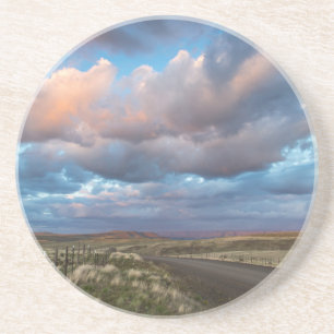 Sonnenuntergangs-Wolken über der Kiesstraße Zumwal Untersetzer