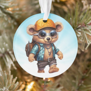 Sonnige Abenteuer mit Beachy Bär - Bereit zum Spaß Ornament