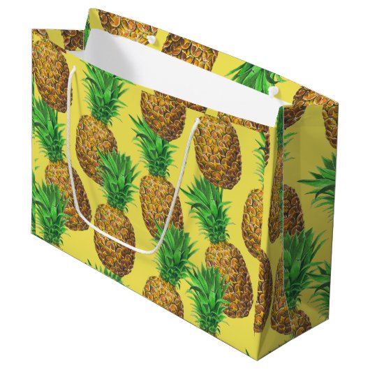Sonnige Ananas Große Geschenktüte (Vorderseite Schrägansicht)