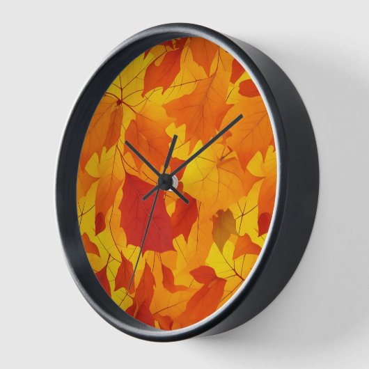 Sonnige Blätter im Herbst Uhr (Winkel)