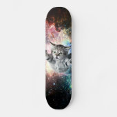 Sonnige Katze im Weltraum Skateboard (Vorderseite)