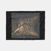 Sonnige Katze mit Zigarette sarkastischen Meme Rau Fleecedecke (Vorderseite (Horizontal))