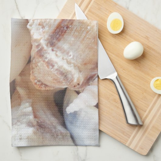 Sonnige Sommerhäuser, Muscheln Beach Liebe Küchentuch (Viertel Falte)