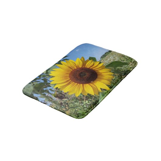 Sonnige Sonnenblume Badematte (Schrägansicht)