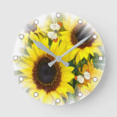 Sonnige Sonnenblumen und Schmetterlinge Runde Wanduhr (Vorderseite)