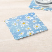 Sonnige weiße Gänseblümchen auf Blau Untersetzer (angewinkelt)
