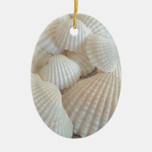 Sonnige weiße Muscheln, exotischer Sommerstrand Keramik Ornament