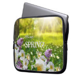 Sonnige Wiese mit Blumen Frühjahrsschläfchen Laptopschutzhülle (Vorderseite Links)