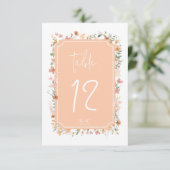 Sonnige Wildblume Hochzeit Tischnummer Peach ID102 (Stehend Vorderseite)