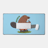 Sonniger Biber mit Kettensäge Cartoon Spaß Schreibtischunterlage (Tastatur & Maus)