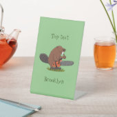 Sonniger Biber mit Kettensäge Cartoon Spaß Sockelschild (In SItu)