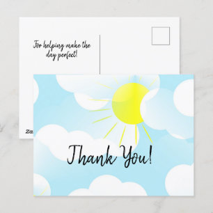 Sonniger blauer Sommerhimmel mit Wolken Danke Postkarte