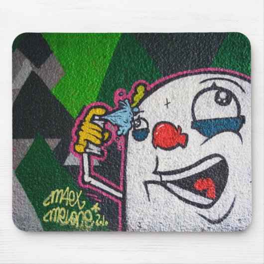 Sonniger Clown mit weißem Gesicht Mousepad (Vorne)