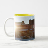 Sonniger Durchbruch Zweifarbige Tasse (Links)