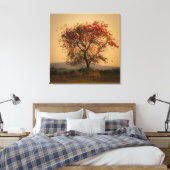 Sonniger Herbstbaum bei Dämmerung Leinwanddruck (Insitu (Schlafzimmer))