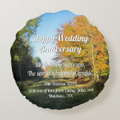 Sonniger Herbstspaziergang - Personalisiert Rundes Kissen