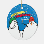 Sonniger Schneemannskannibalismus in Christmastown Keramik Ornament (Links)