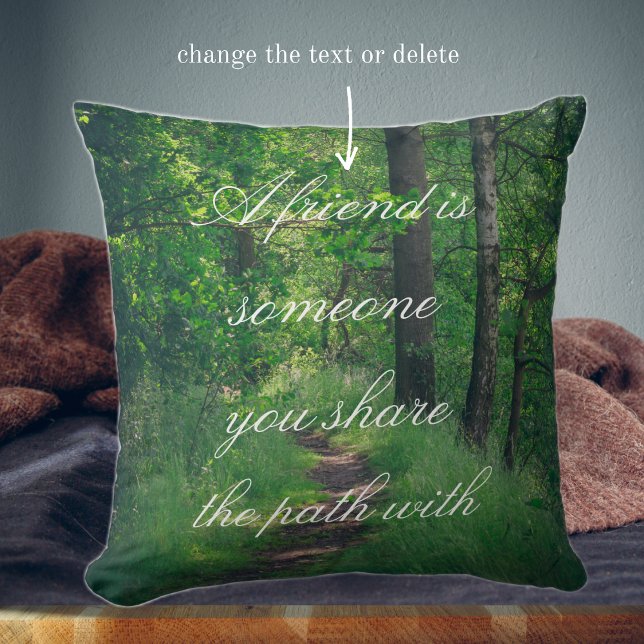 Sonniger Waldweg Kissen (Von Creator hochgeladen)