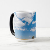 sonniges Feld Verwandlungstasse (Vorderseite Links)