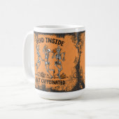 Sonniges Halloween Fall Skeleton Dead Inside Kaffeetasse (Vorderseite Links)