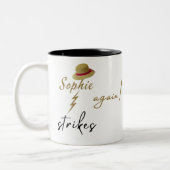 Sophie schlägt wieder Howls bewegende Burg-Tasse Zweifarbige Tasse (Links)