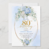 Sophisticated Blue Floral 80th Birthday Invitation Einladung (Vorderseite)