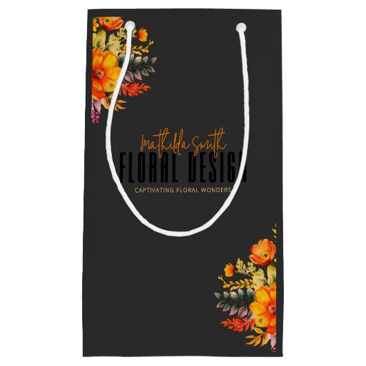 Sophisticated Floral Design Black Orange Flowers  Kleine Geschenktüte (Vorderseite)