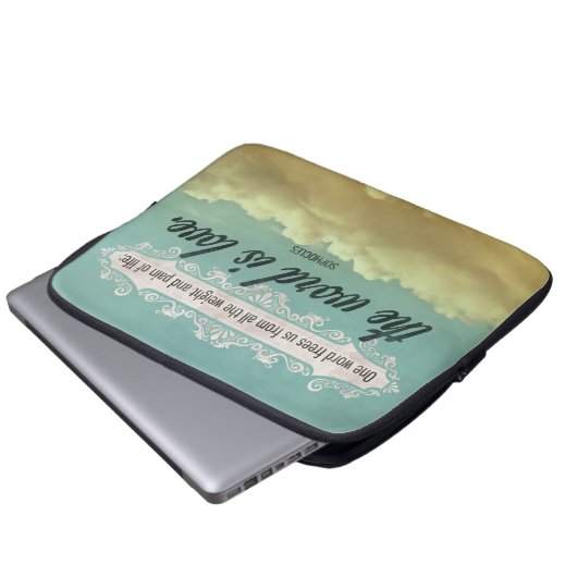 Sophocles Inspiration Zitat "Liebe Laptopschutzhülle (Vorne Knopf)