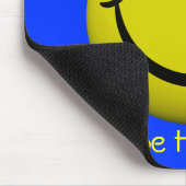 Sorgen Sie sich nicht ist glücklich! Großes Mousepad (Ecke)