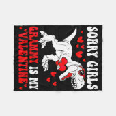 Sorry Girls Grammy ist mein Valentins-Dinosaurier  Fleecedecke (Vorderseite (Horizontal))