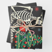Sorta Merry Sorta Beängstigend Spooky Skeleton Xma Geschenkpapier Set (Beispiel)