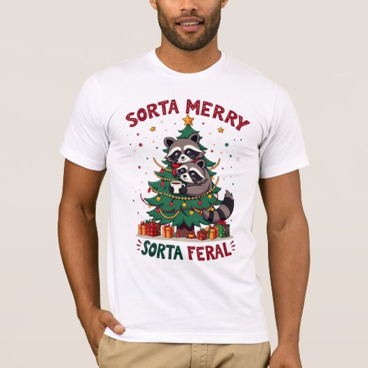 Sorta Merry Sorta Feral Raccoon Weihnachtsfest T - T-Shirt (Vorderseite)