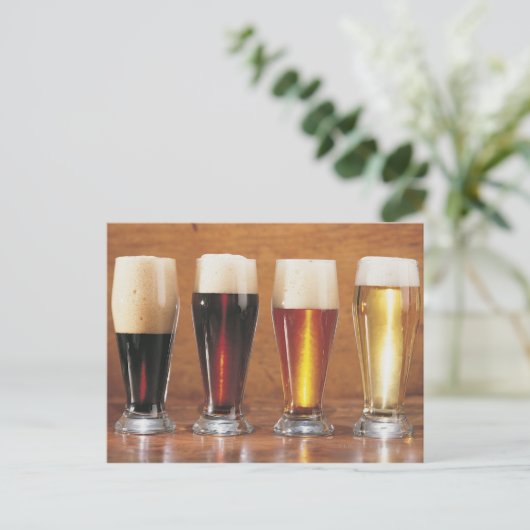 Sortierte Biere und Ale Postkarte (Stehend Vorderseite)