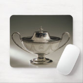 Soßetureen und -abdeckung Georges III Mousepad (Mit Mouse)