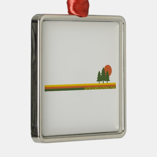 South Downs National Park Pine Trees Sun Ornament Aus Metall (Rechts)