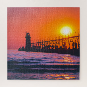 South Haven, MI Lighthouse Puzzle