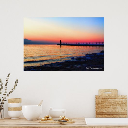 South Haven, Michigan Lighthouse 36"X24" Poster (Küche)