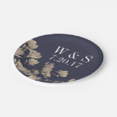 Southern Magnolias & Midnight Blue Wedding Pappteller (Schrägansicht)