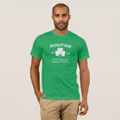 Southie Boston Massachusetts 1804 mit Kleeblatt T-Shirt (Vorne ganz)