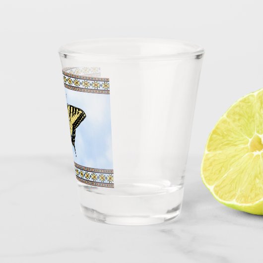 Southwest Yellow Swallowtail Butterfly Blue Sky Schnapsglas (Rechts)